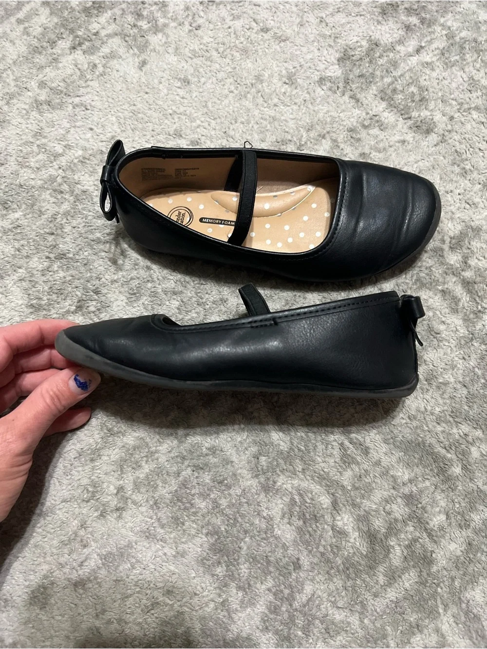2 pairs of girls sandals. Size 11